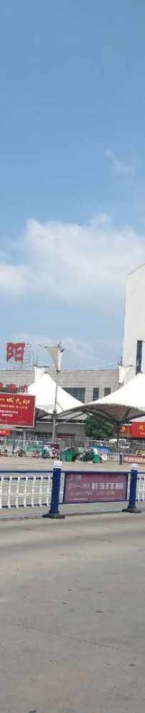 夏季阜阳火车站